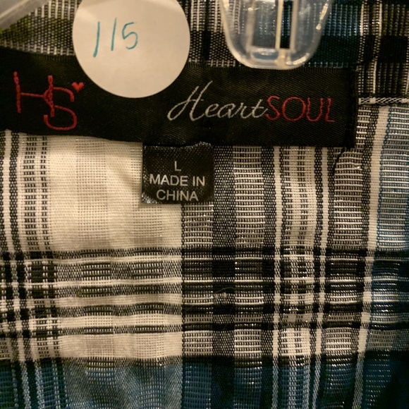 HeartSoul short sleeve shirt. Size L - Picture 7 of 7